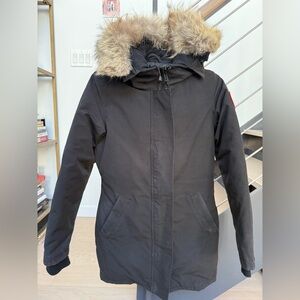 Canada Goose Victoria Parka in Black